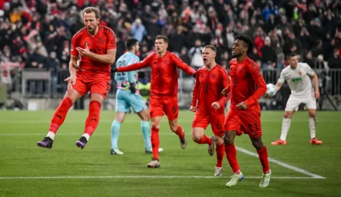 Coup du chapeau pour Kane, le FC Bayern s’impose à Augsburg