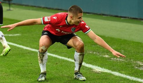 Hannover 96 remonte le SSV Ulm et n’est plus qu’à un point du leader !