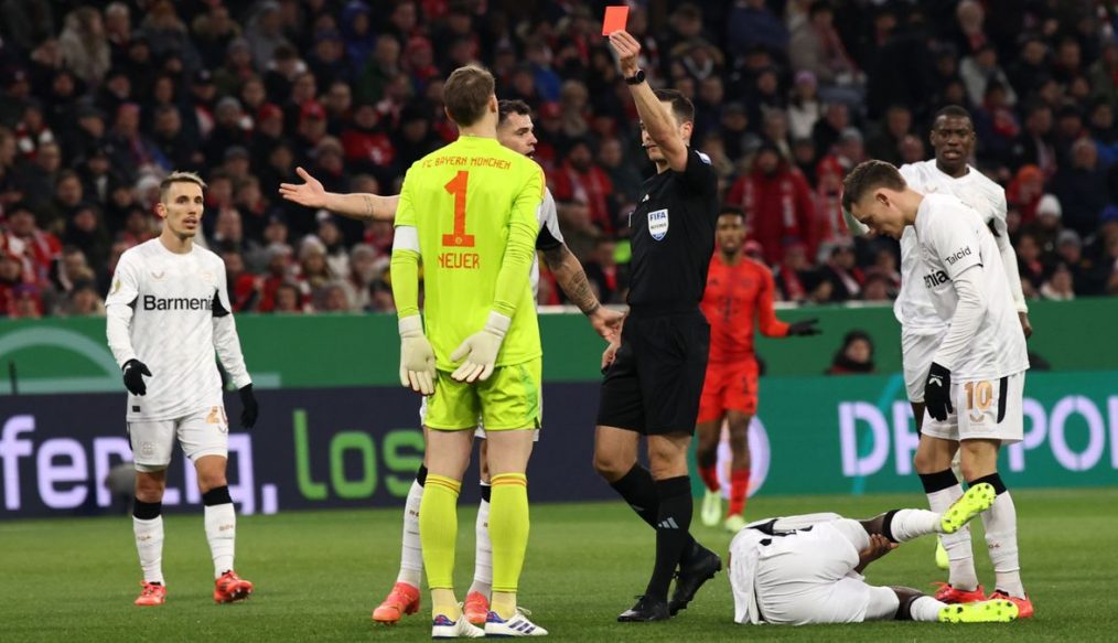 Deux matchs de suspensions pour Manuel Neuer !