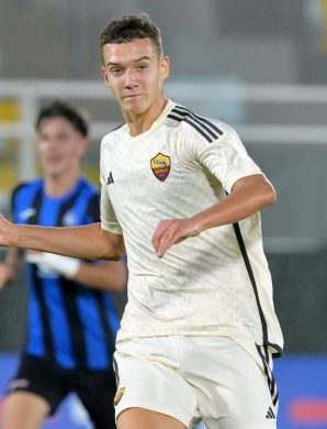 Un grand espoir de la Roma scruté par les deux mastodontes de la Bundesliga !