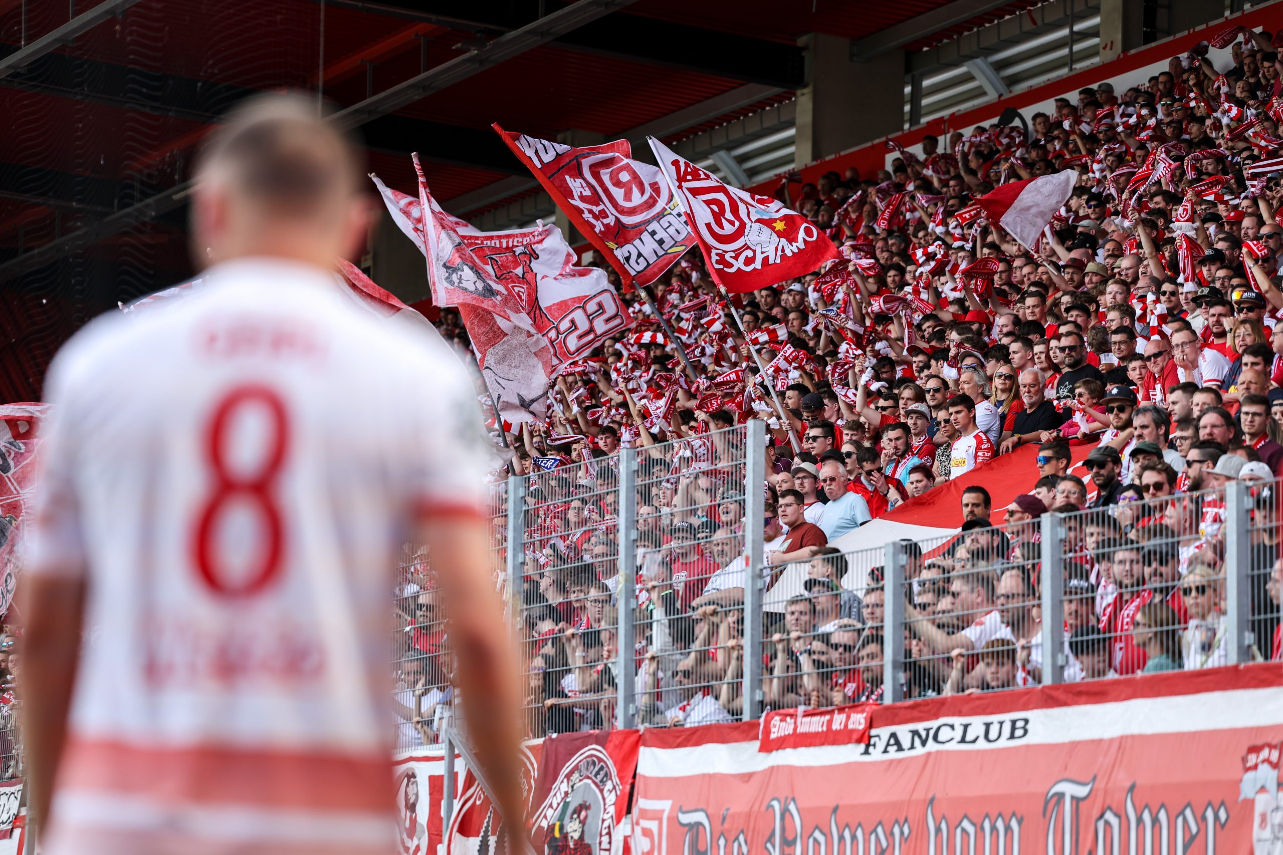 Le SSV Jahn Regensburg relance 50 camps de vacances pour initier les enfants au football