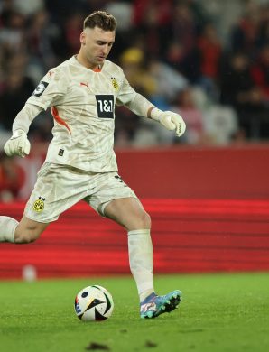 Le 1.FC Heidenheim intéressé par Marcel Lotka (Borussia Dortmund)