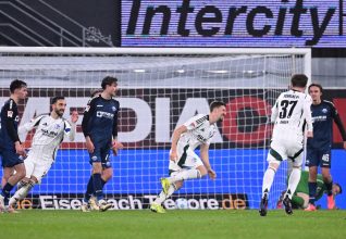 Schalke 04 impressionne face au SC Paderborn, leader de 2.Bundesliga !