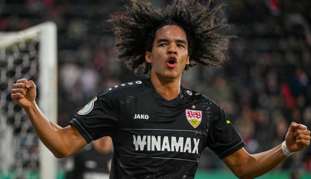 Le VfB Stuttgart bat le SSV Jahn Regensburg et file en quart de finale !