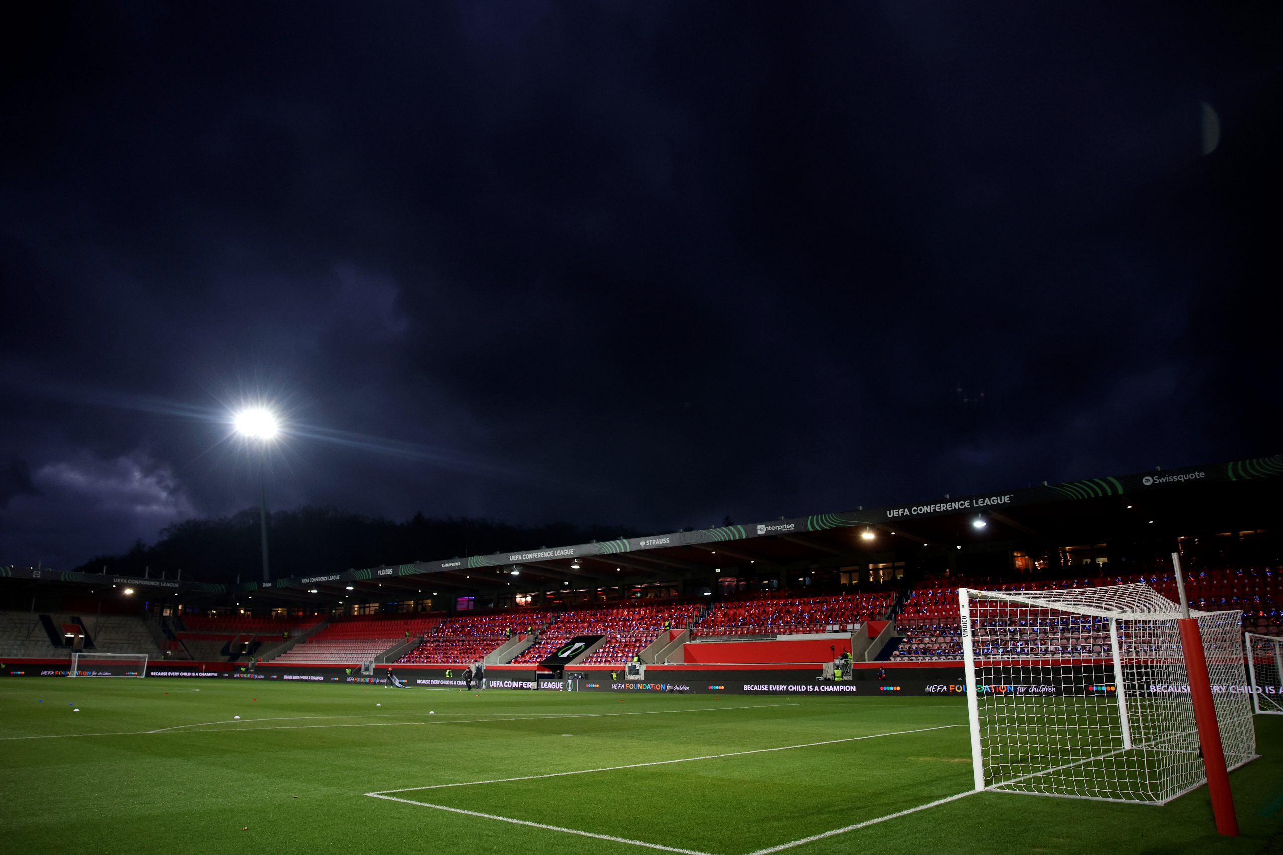 Le 1.FC Heidenheim en deuil : décès de Jürgen Munzel, figure historique du club