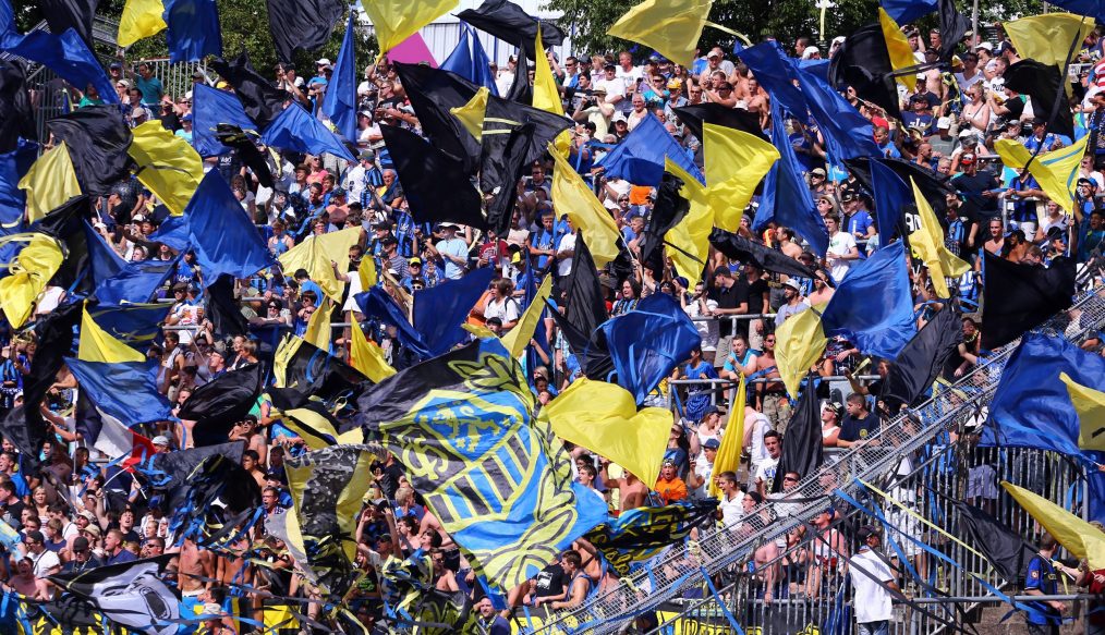 VIDEO : 🚀 92ème minute, un missile de Multhaup fait chavirer Sarrbrücken ! 🚀