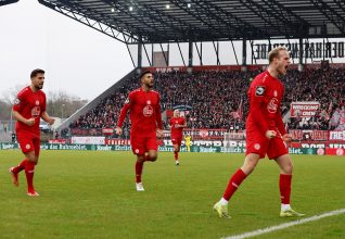 VIDEO : 💥 Explosion offensive, Essen enflamme son stade avec une victoire XXL ! 🔥