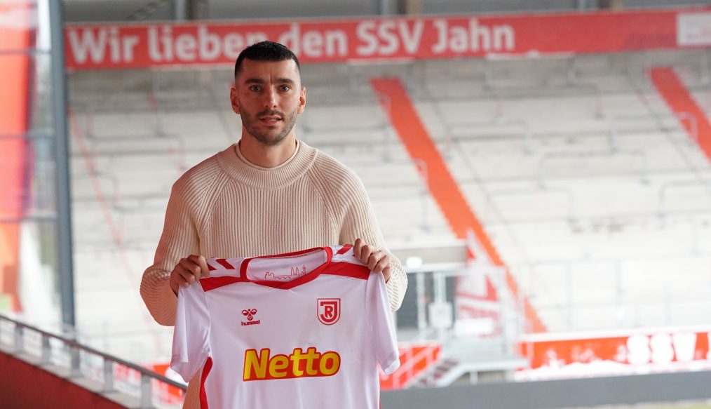 OFFICIEL : Sargis Adamyan retourne à Regensburg (en prêt) !
