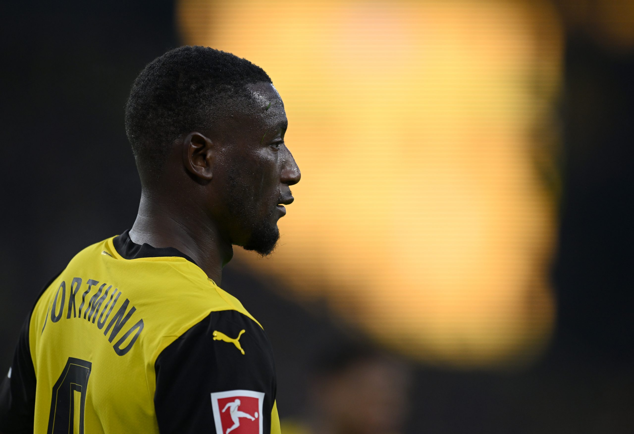 VIDEO : Le Borussia Dortmund laisse filer sa victoire en sept minutes !