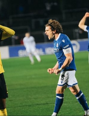 VIDEO : Le BVB II balayé 4-0, les supporters de Bielefeld offrent un show pyrotechnique incroyable !