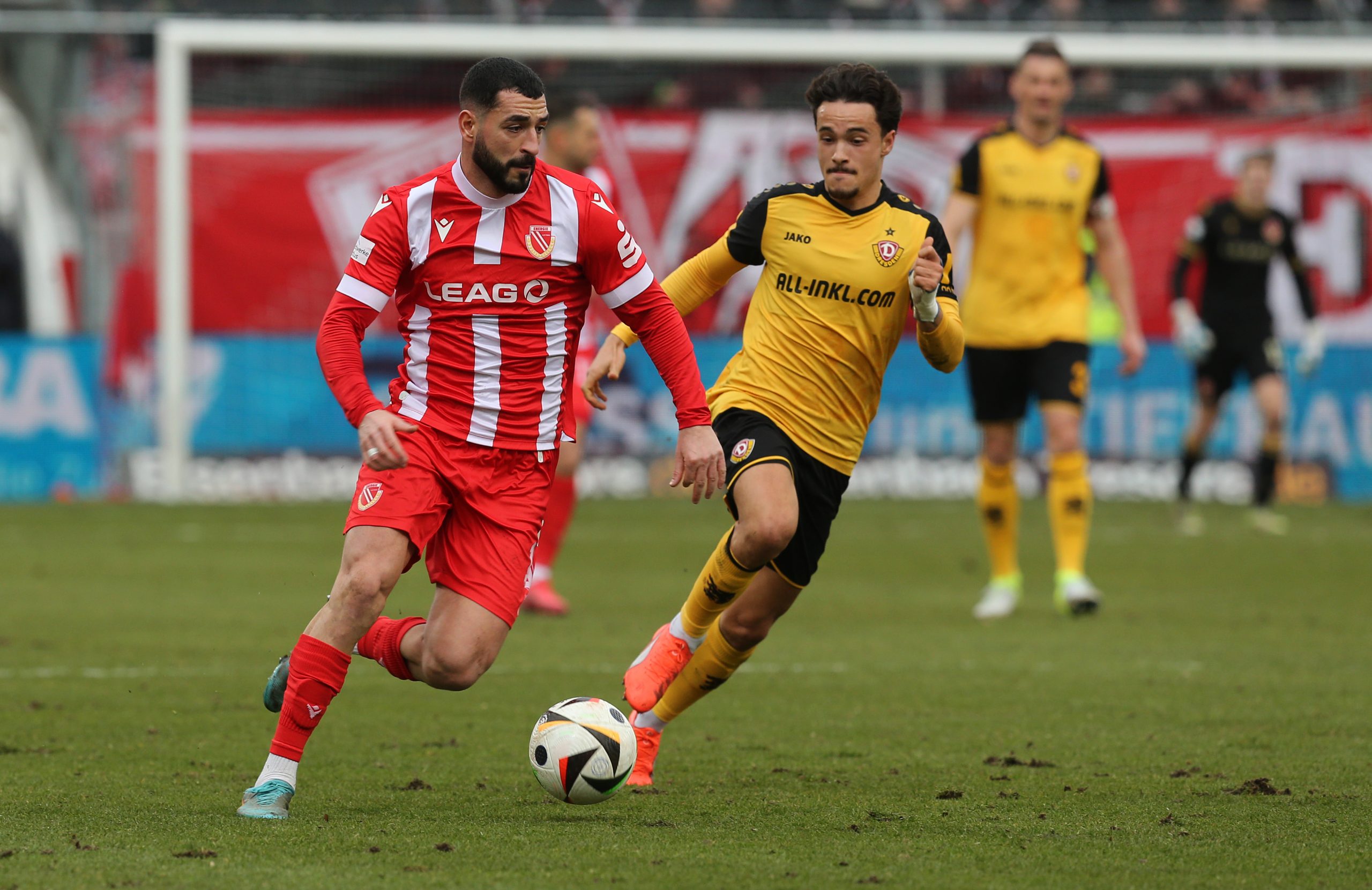 VIDEO : 🚨 Leader sous pression : Cottbus sauve son invincibilité à la dernière seconde ! ⏳