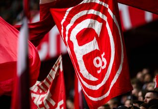 Le Fortuna Düsseldorf renverse Karlsruhe dans un match fou !