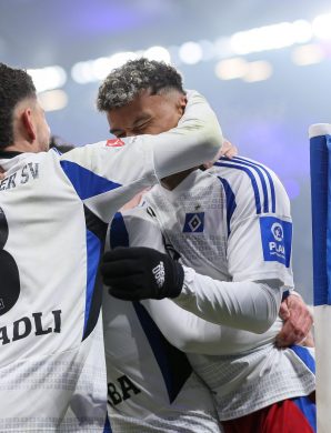 Le HSV domine le 1.FC Köln et prend provisoirement les commandes de la 2.Bundesliga !
