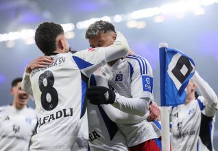 Le HSV domine le 1.FC Köln et prend provisoirement les commandes de la 2.Bundesliga !