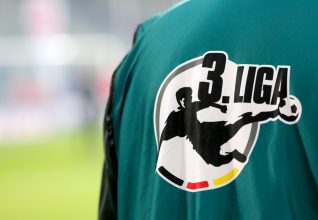 Une révolution en 3.Liga : les entraîneurs échangeront directement avec les arbitres après le coup de sifflet final !