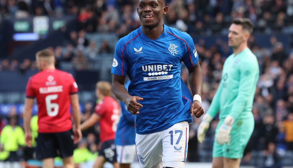 OFFICIEL : Hannover 96 frappe fort et devance l’Ajax pour Rabbi Matondo !