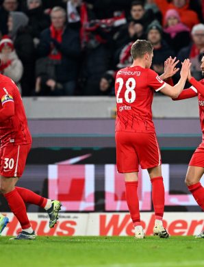 Le SC Freiburg s’impose mais se fait peur face à l’Holstein Kiel !