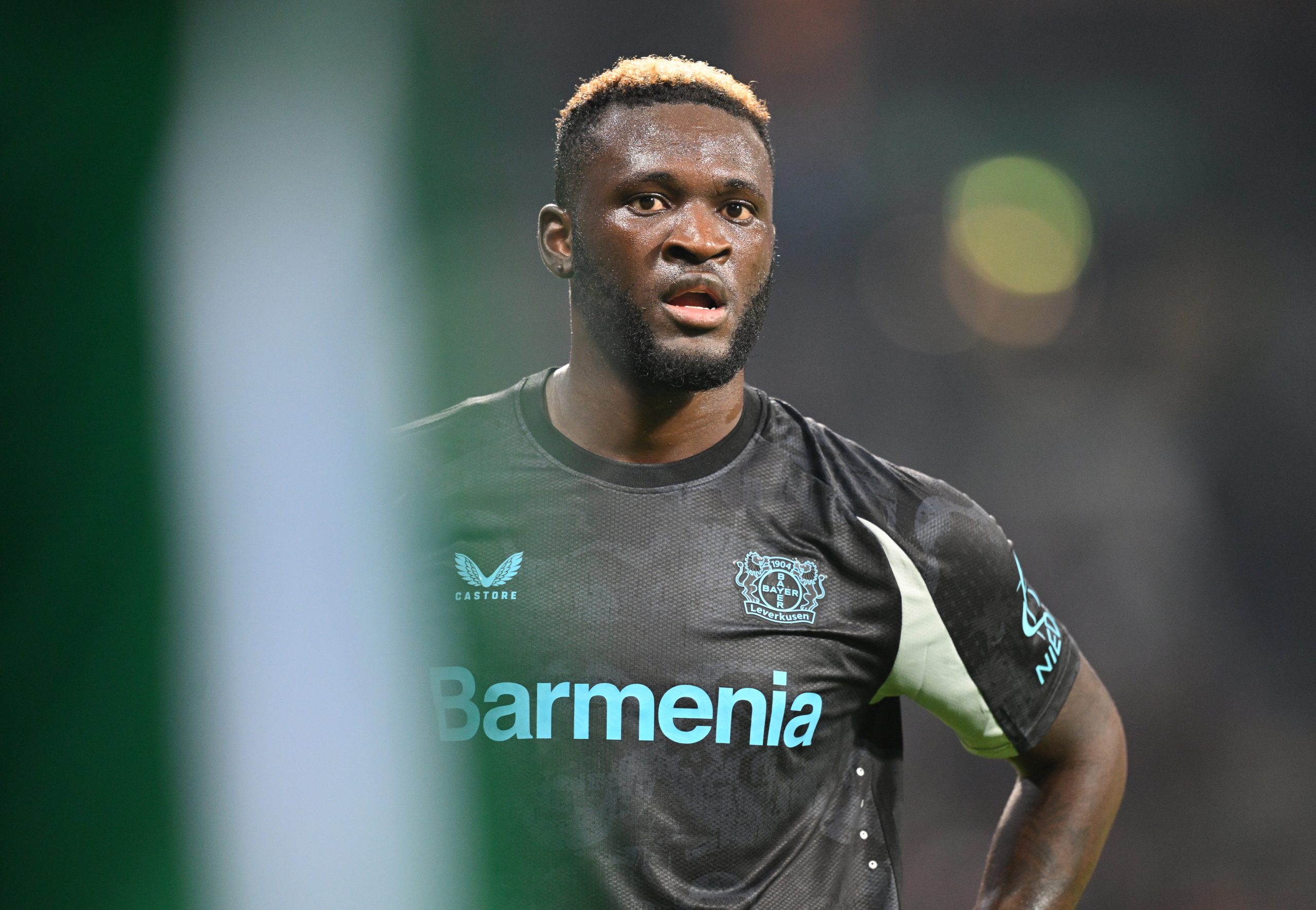 Victor Boniface reste à Leverkusen : jackpot raté ou coup de génie ?