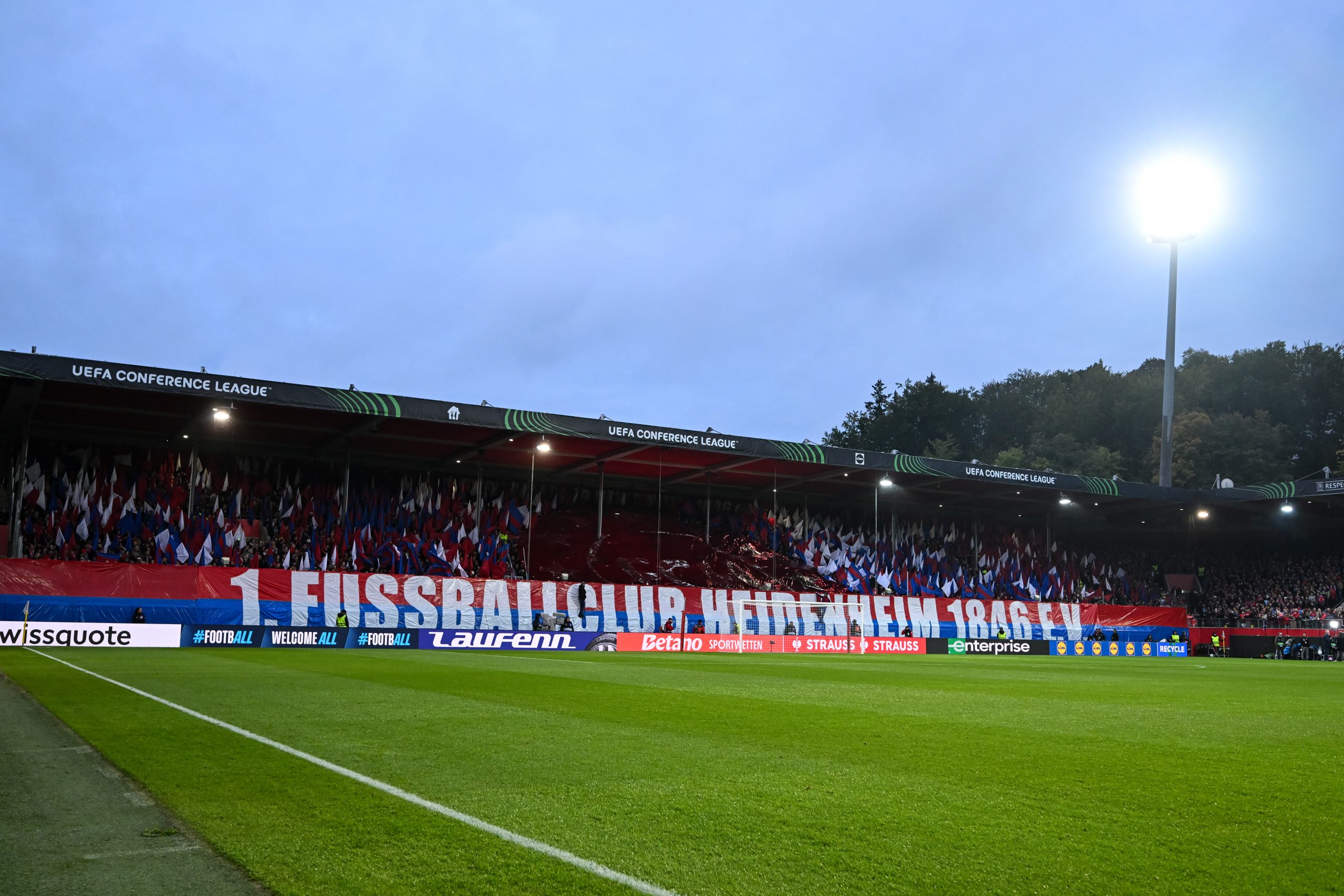 Heidenheim défie Copenhague en barrages de Conference League : les compos ! Heidenheim défie Copenhague en barrages de Conference League : les compos !
