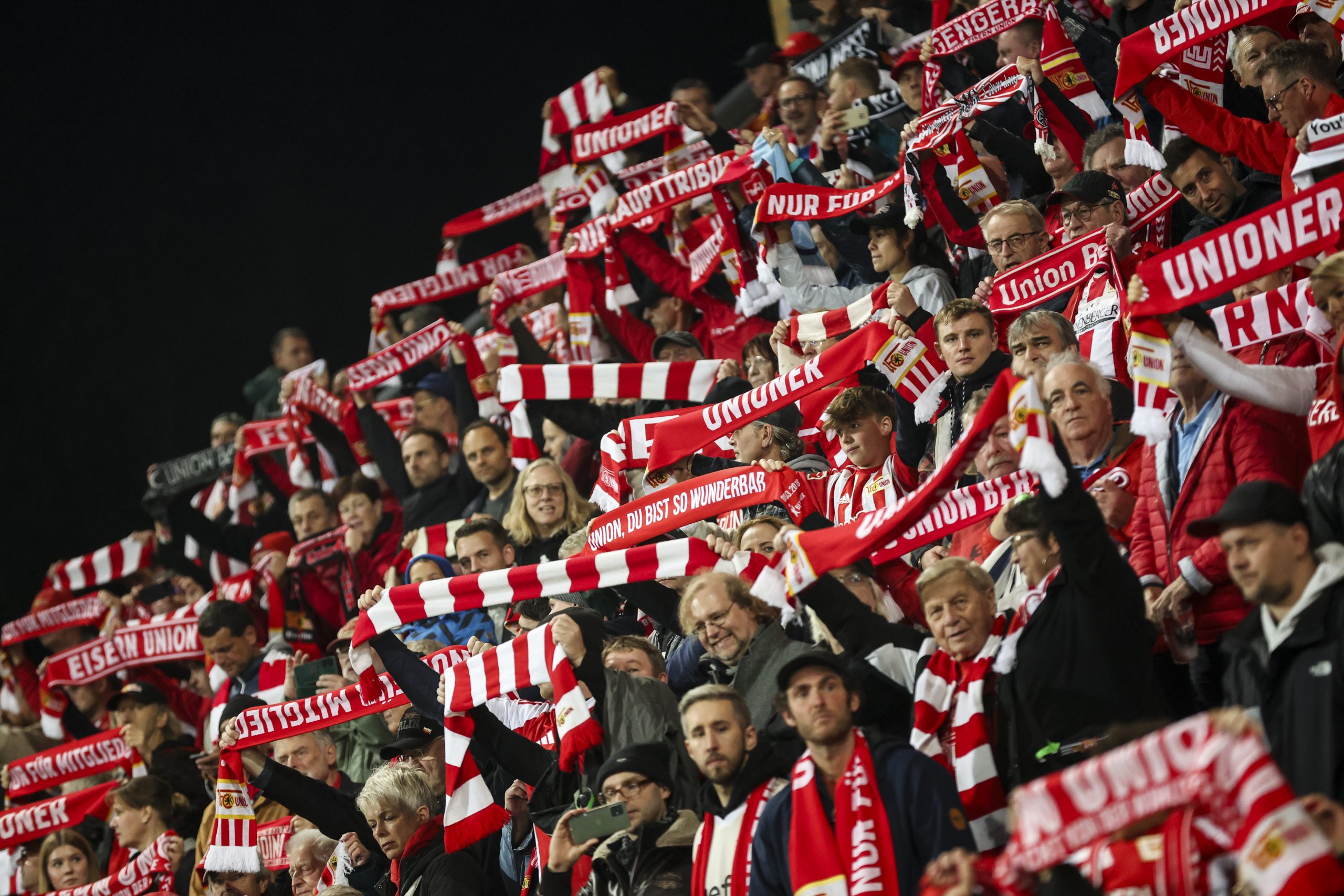 L’Union Berlin clôture la vente des actions de l’Alte Försterei, un succès financier ?