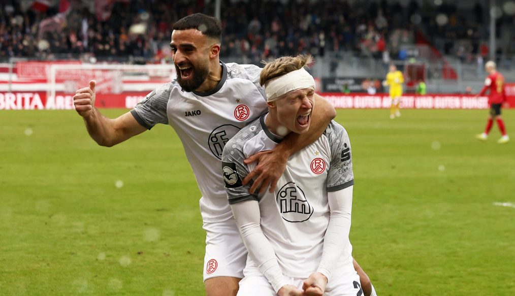 VIDEO : Le Rot Weiss Essen renverse Wiesbaden et s’impose avec caractère !