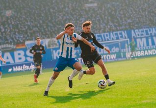 VIDEO : Rostock démarre fort mais manque de réalisme face au Viktoria Köln !