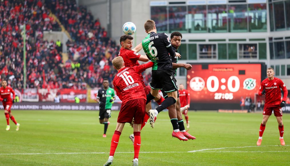 Festival d’occasions, zéro but : Kaiserslautern et Hannover 96 se quittent dos à dos !