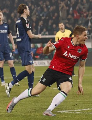 Hannover s’effondre à nouveau, Paderborn s’accroche au sprint final !