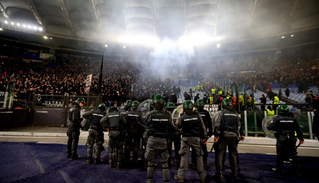 Europa League : L’UEFA sanctionne lourdement l’Eintracht Frankfurt !