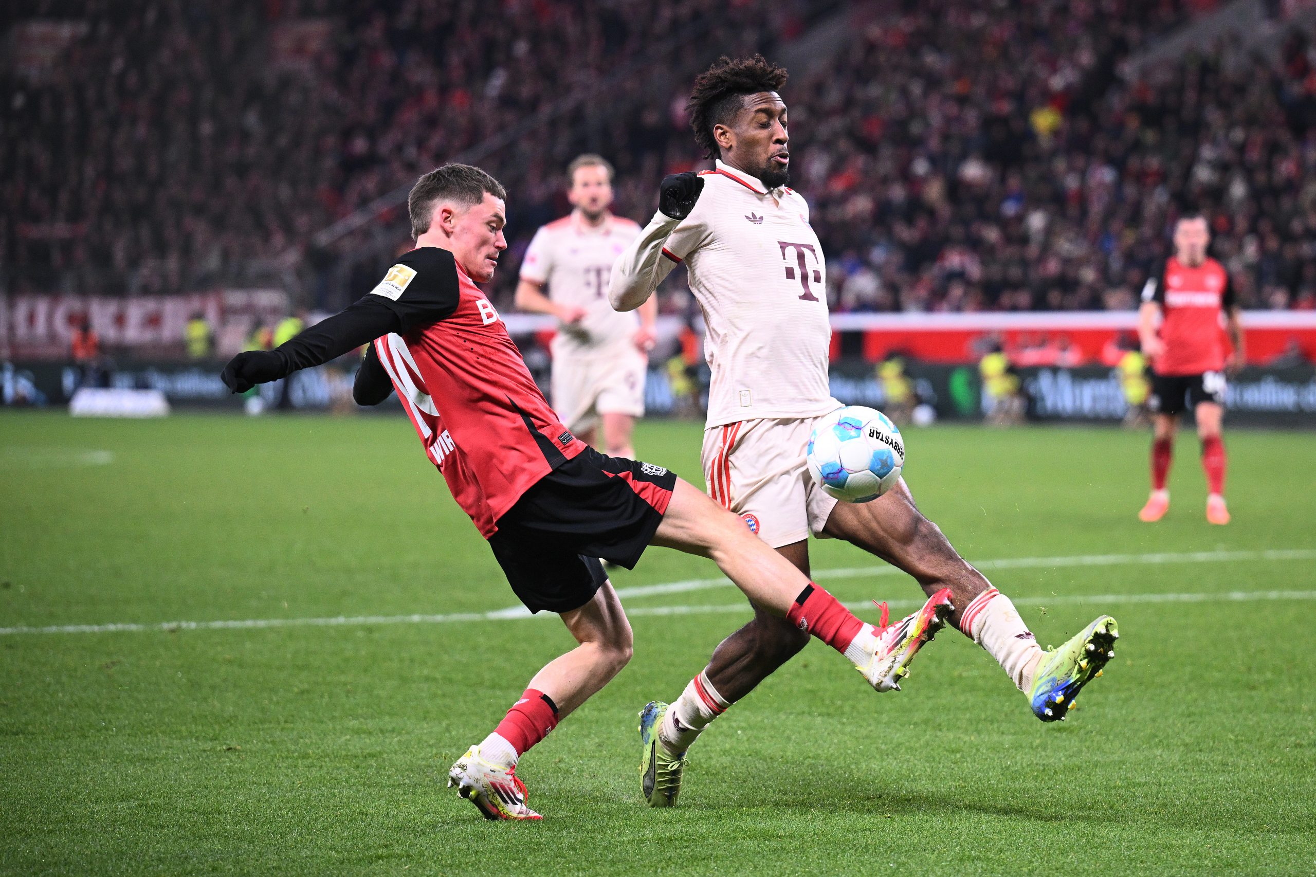 Leverkusen dominateur mais inefficace, le FC Bayern s’en sort avec un point !