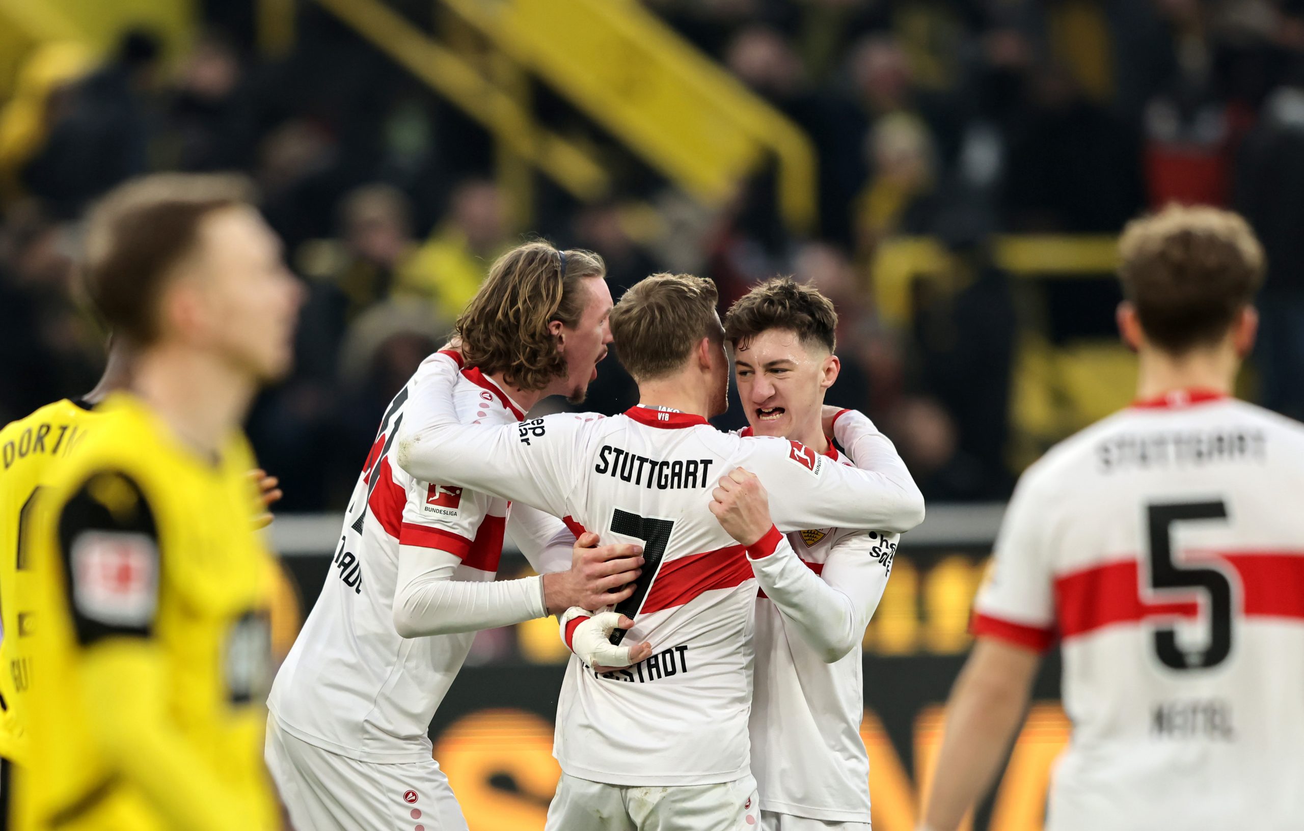 VIDEO : Kovac débute par une défaite : Stuttgart domine un Dortmund sans idées !