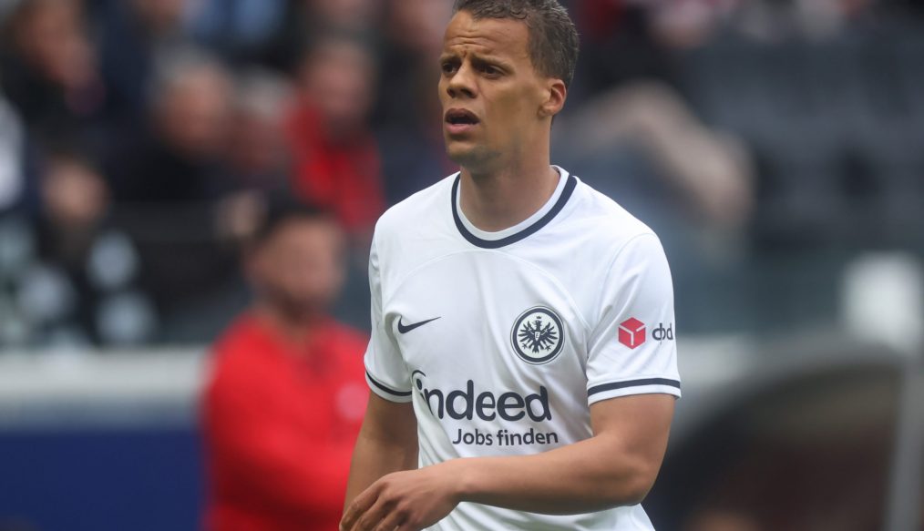 Eintracht Frankfurt : Timothy Chandler blessé et absent jusqu’à nouvel ordre