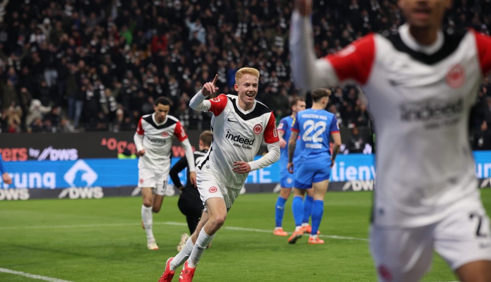 L’Eintracht ne laisse aucune chance à Kiel et s’installe sur le podium !