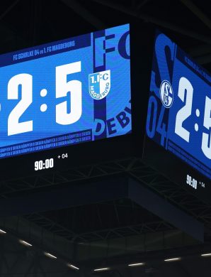 Magdeburg humilie Schalke : Kaars en mode superstar avec un quadruplé !