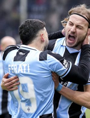 VIDEO : Cauchemar Total pour Rostock : Mannheim les Écrase 5-0 !