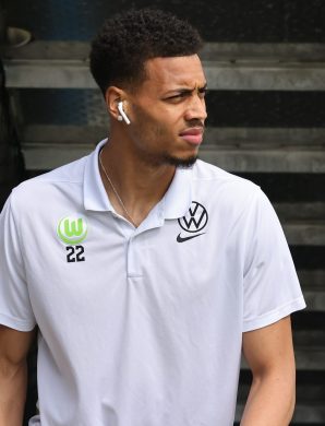 Lukas Nmecha : un avenir incertain à Wolfsburg ?