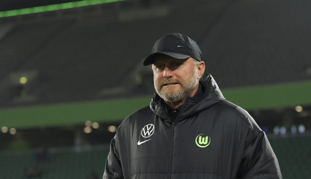 Wolfsburg prêt à défier le champion Leverkusen : Hasenhüttl croit en l’exploit !