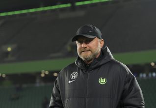 Wolfsburg prêt à défier le champion Leverkusen : Hasenhüttl croit en l’exploit !