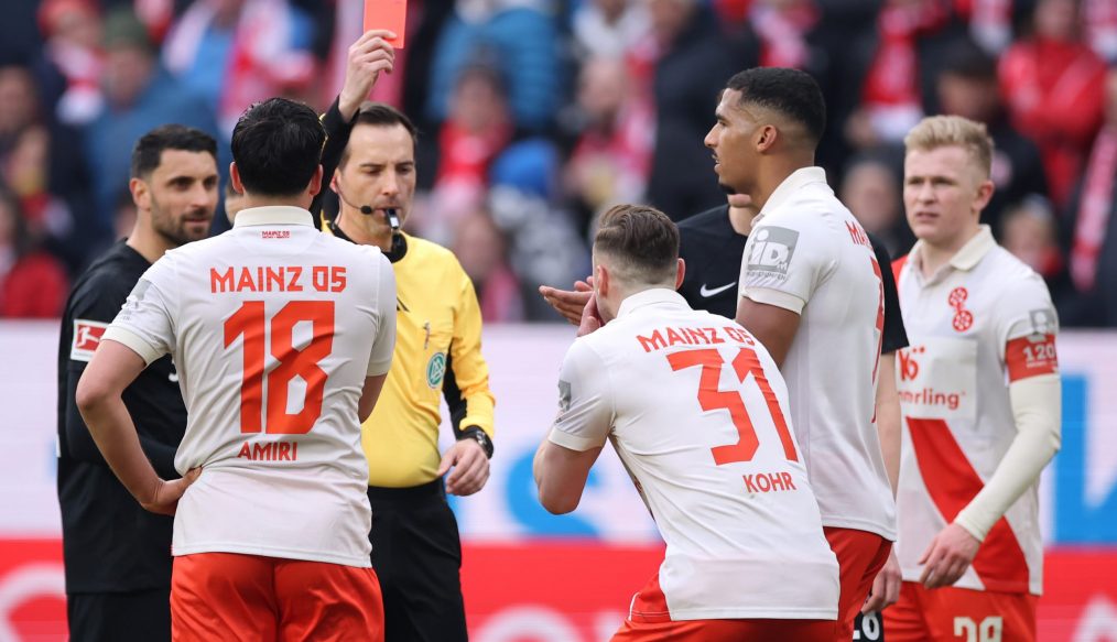 Expulsé contre Freiburg, Dominik à un rouge du reKohr !