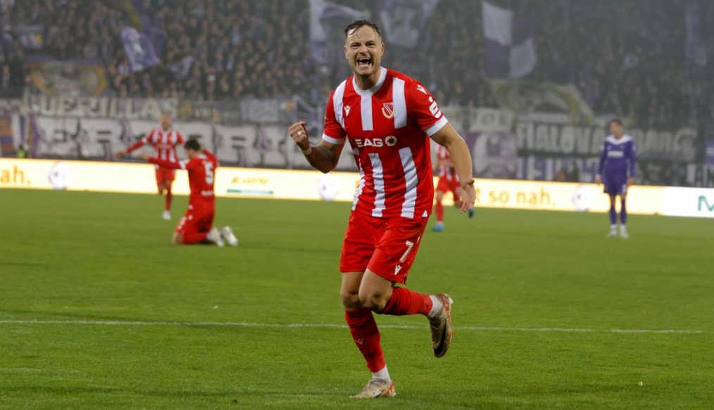 [VIDEO] Cottbus s’en sort sur le fil face à Aue !