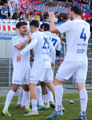 1.FC Düren : Une équipe qui se bat malgré l&rsquo;absence de salaire