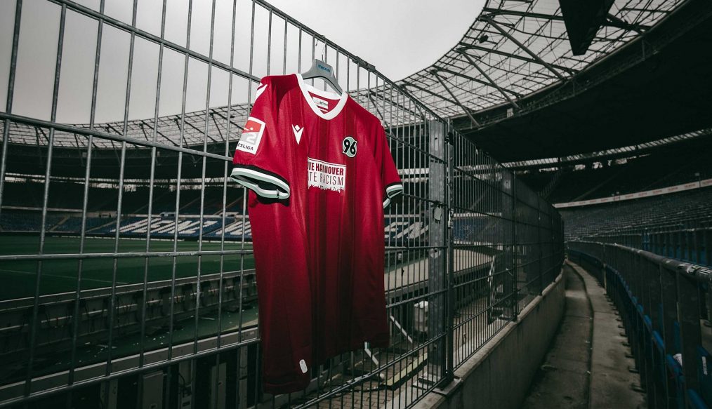 Le Hannover 96 dévoile un maillot spécial contre le racisme !