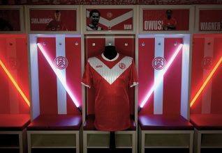 Rot-Weiss Essen : un maillot historique pour célébrer les 70 ans du titre de 1955 !