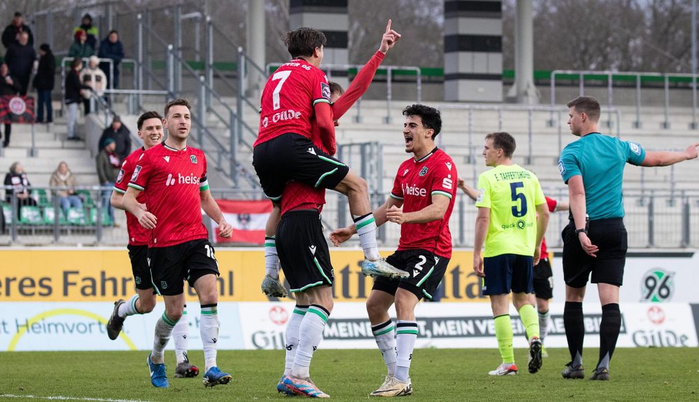 Le Hannover 96 II surprend Wiesbaden après une seconde période folle !