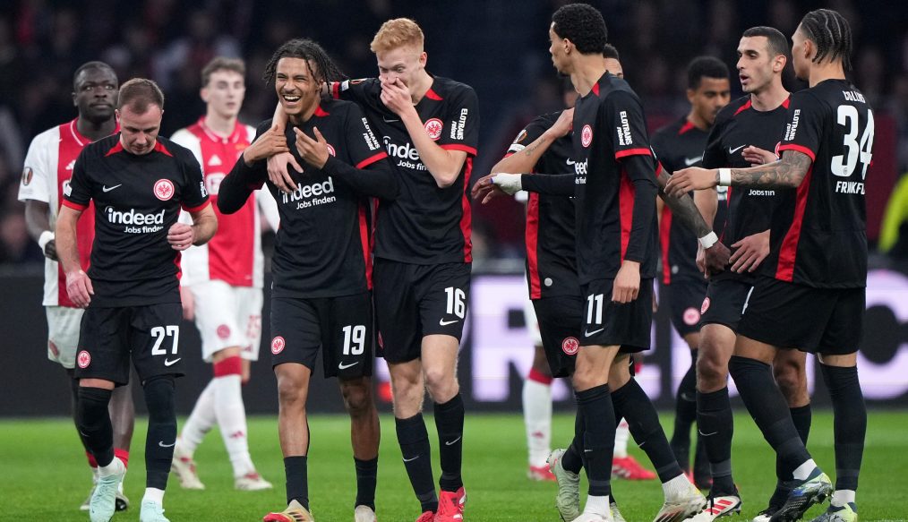 L’Eintracht Frankfurt s’impose à Amsterdam et prend une option sur la qualification !