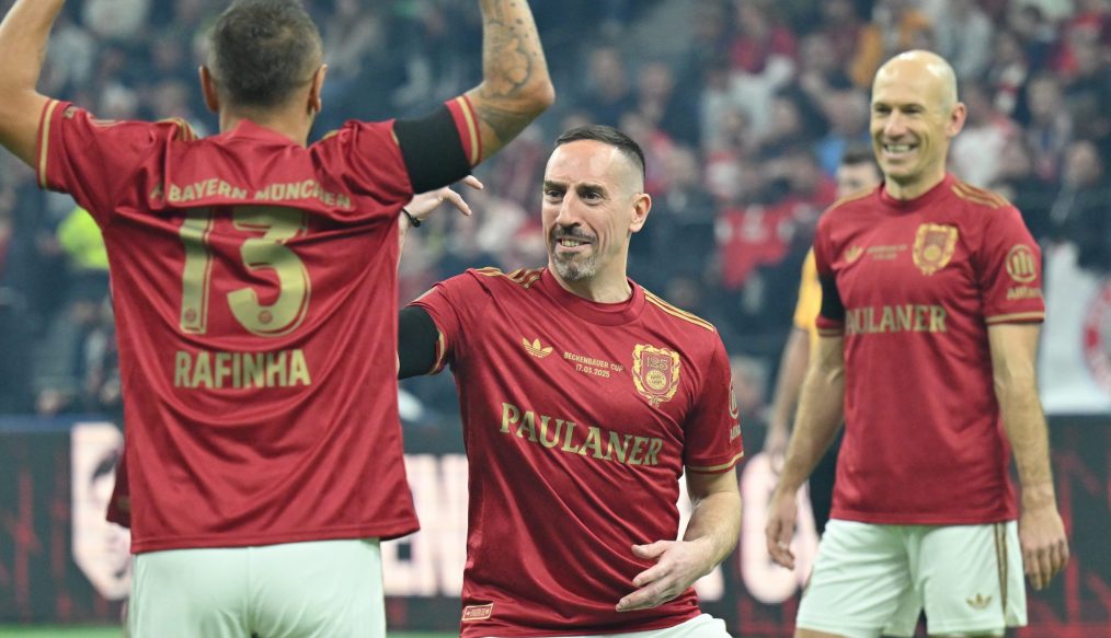 AJAX, Real Madrid, Dortmund.. Le FC Bayern et ses légendes remportent la Beckenbauer Cup !