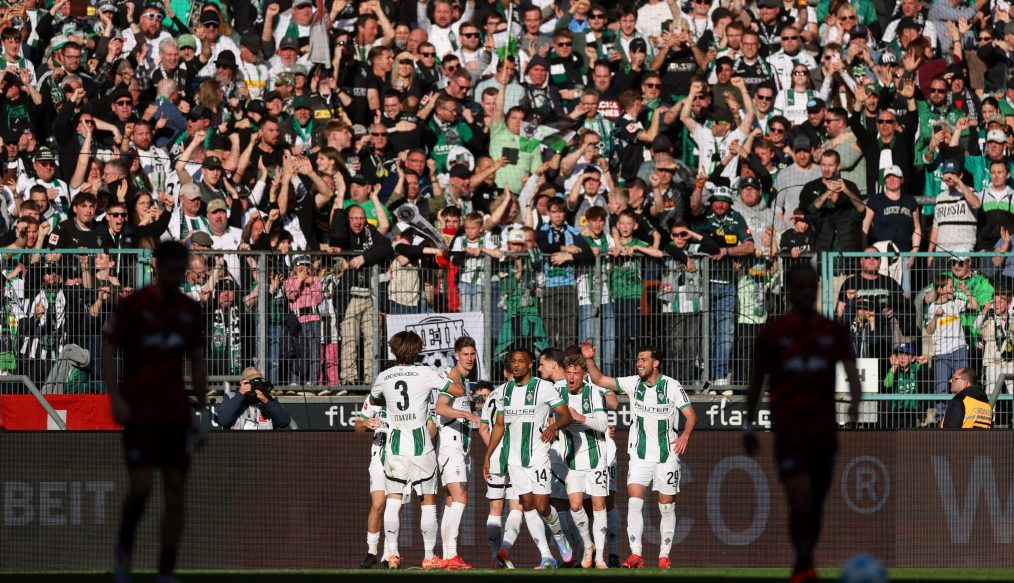 Plea en feu, trois poteaux… et Gladbach fait tomber Leipzig !