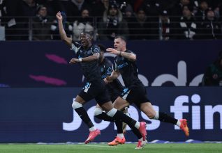 Mukiele retrouve le sourire à Leverkusen !