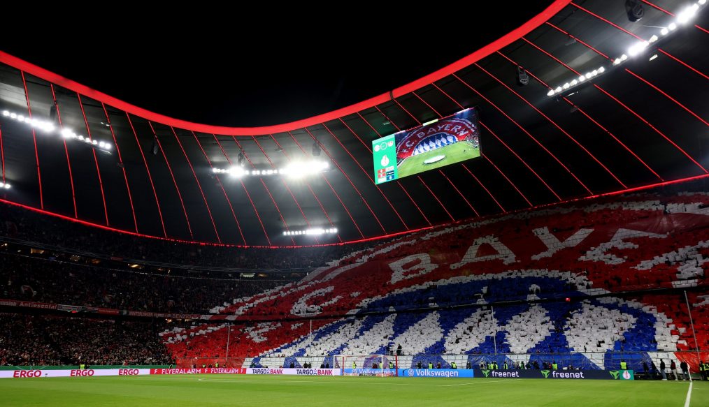 Pyrotechnie : le Bayern München sanctionné de plus de 100 000 € par la DFB