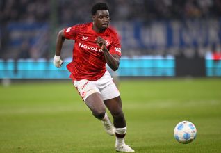 Ache répond présent, Kaiserslautern remonte sur le podium !